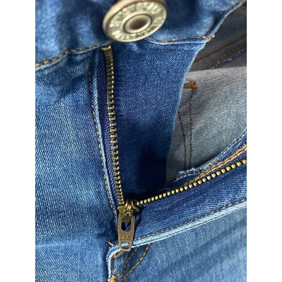 Rehash Brand New York Womens Denim Stretch High Rise Straight Leg Size 3-26 - Picture 4 of 6